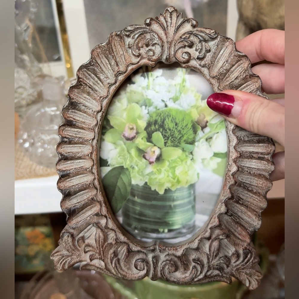 Frame for Kendra TikTok